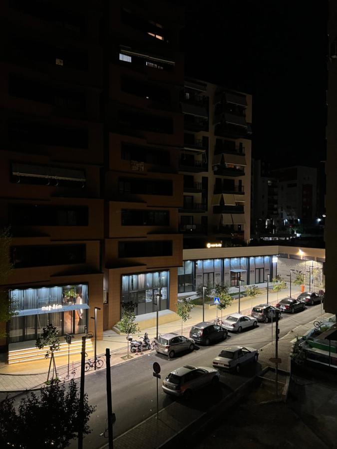 Escape - 2 Apartment