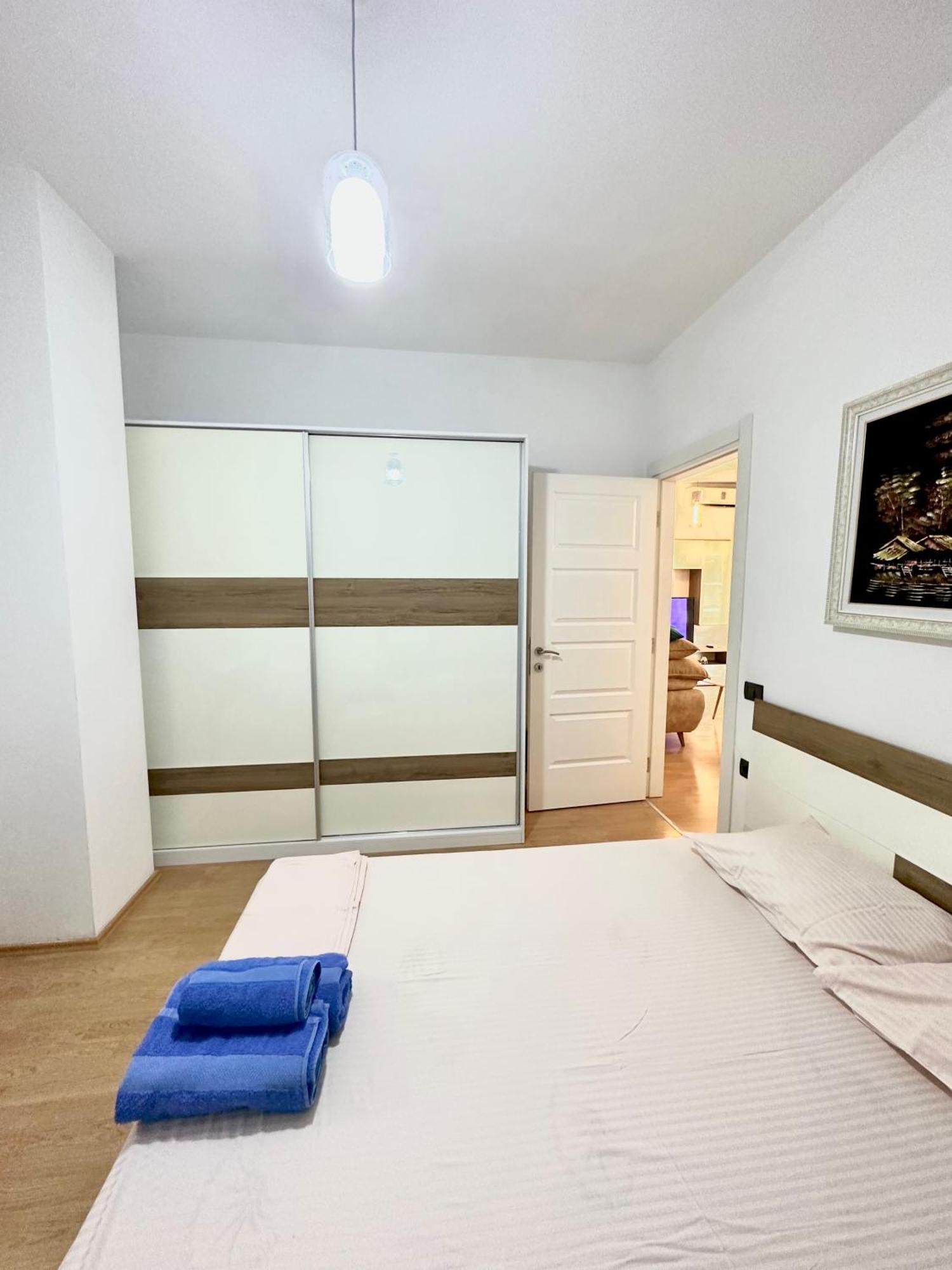 Appartement Escape - 2 Tirana